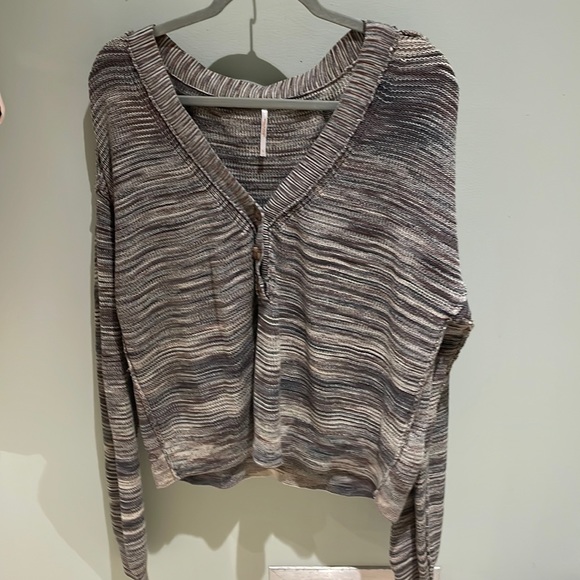 Free People variegated grey and brown cotton V-neck sweater EUC - Picture 1 of 6